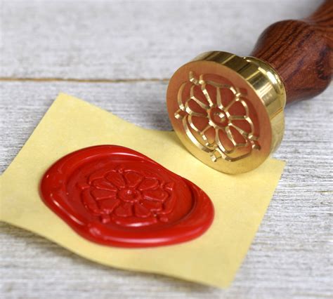 tudor seal|royal seal clues.